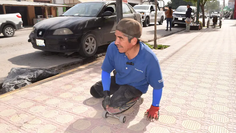 Historia de vida: Ricardo Salas Hernández, lucha diaria entre semáforos y esperanza